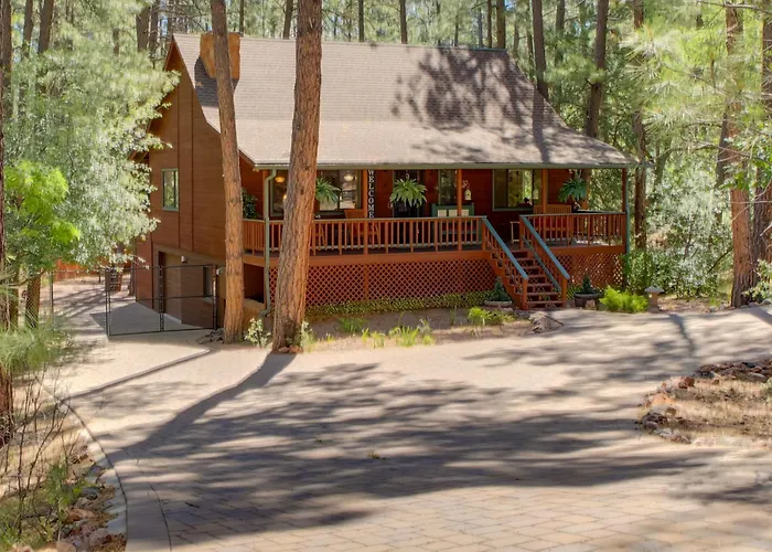 Relax Fireside + Play Games! Hiker's Haven In * Pine