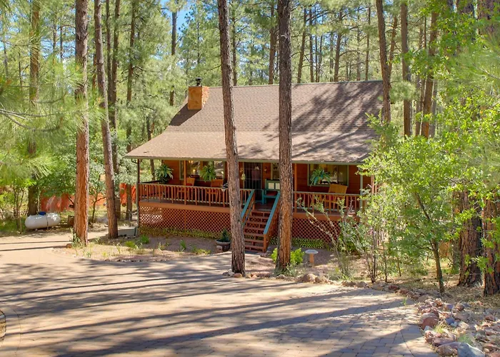 Relax Fireside + Play Games! Hiker's Haven In Holiday home Pine