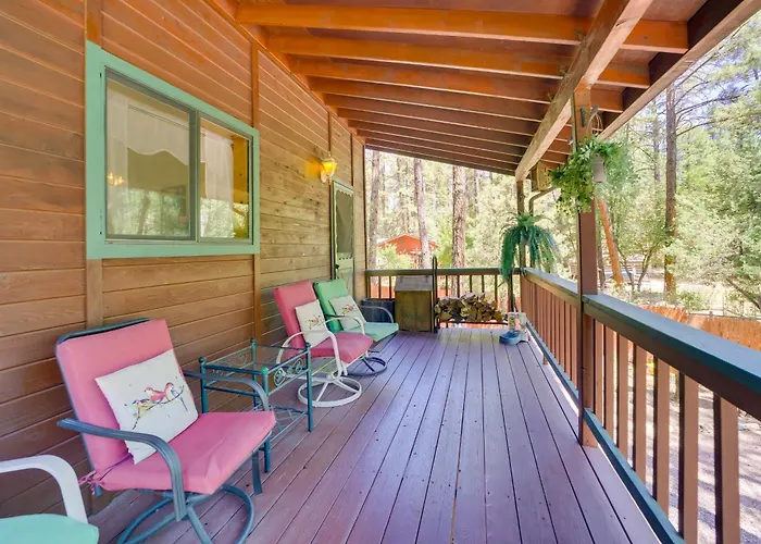 Relax Fireside + Play Games! Hiker's Haven In