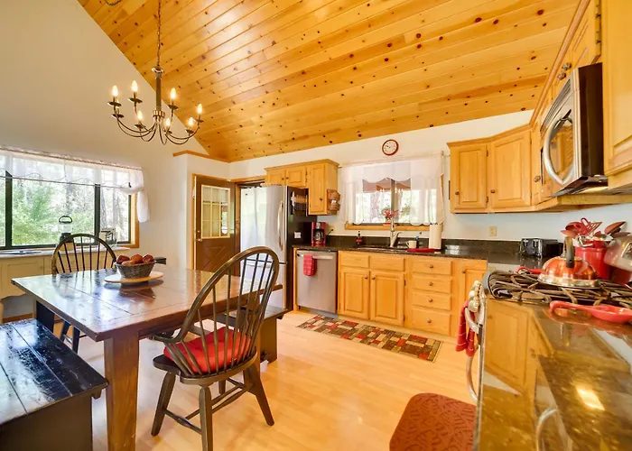 Relax Fireside + Play Games! Hiker's Haven In